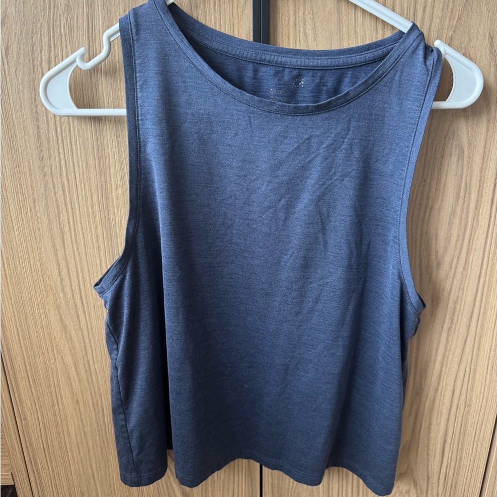 Gap Women's Slate Blue Sleeveless Athletic Tank Top